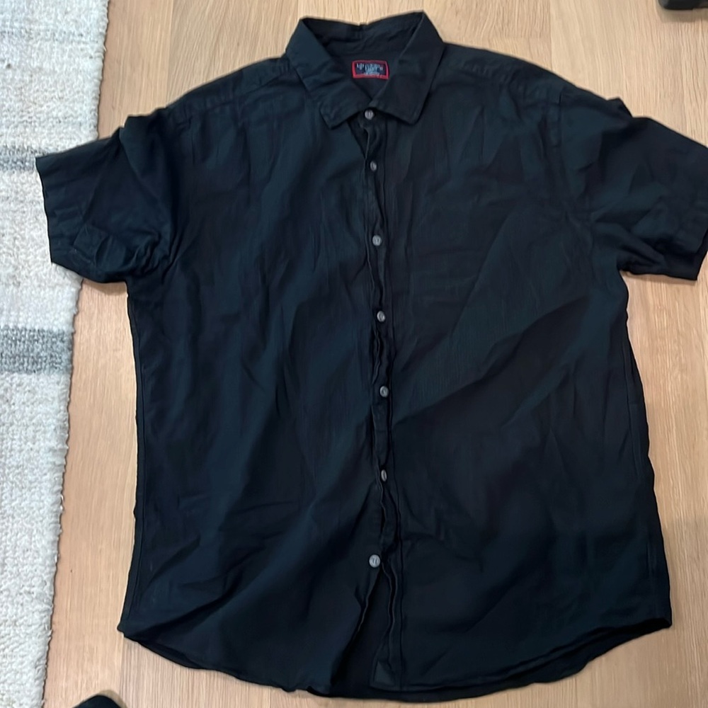 UNTUCKit Men's Black Casual Button Down Shirt